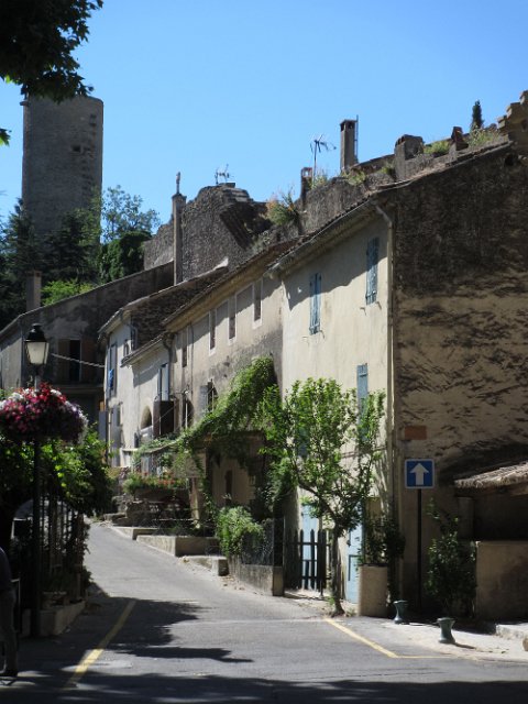 326 Cucuron.JPG -                                